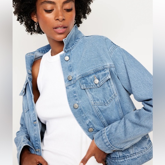 Classic Jean Jacket - Picture 3 of 9